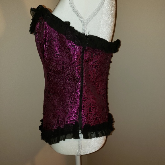 Corset Size 36. NWOT.  Great color.  Stunning NWOT - Picture 2 of 8
